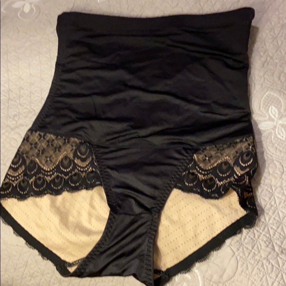 High waist body shapers -Black with black lace